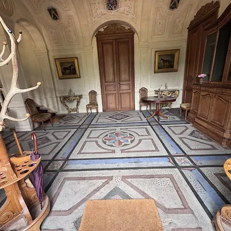 בית כפרי Chateau De Resteau De Gamme 15 Pers Maigne
