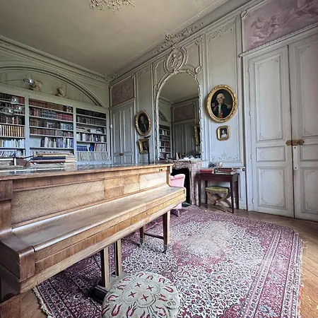 Chateau De Resteau De Gamme 15 Pers * Maigne