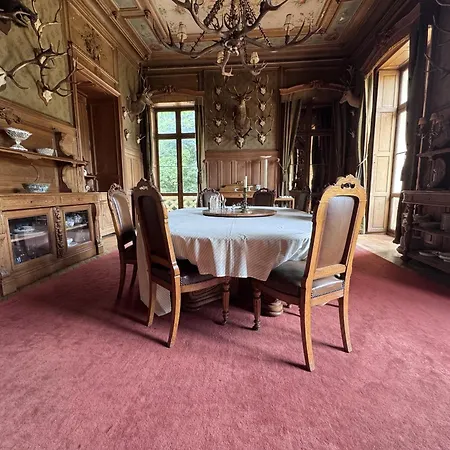 Casa de Campo Chateau De Resteau De Gamme 15 Pers *