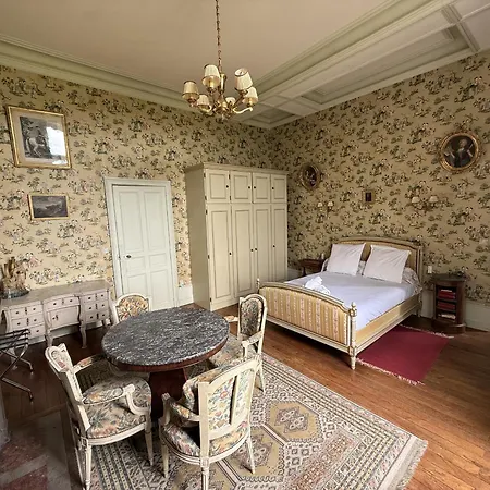 Chateau De Resteau De Gamme 15 Pers * Maigne